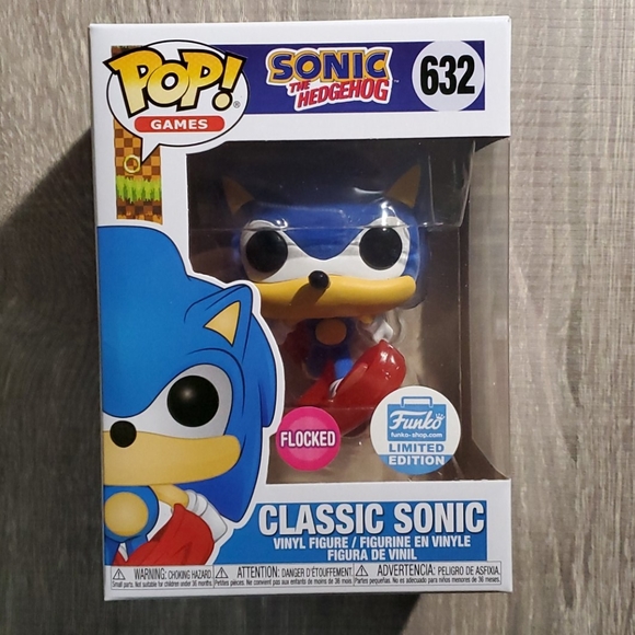 Funko Pop Classic Sonic Flocked Exclusive - Picture 1 of 6